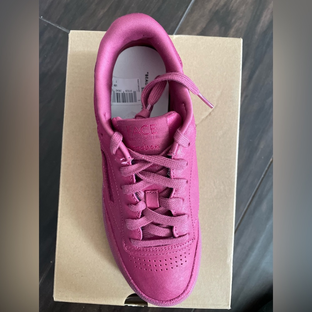 Brand new Reebox sneakers
